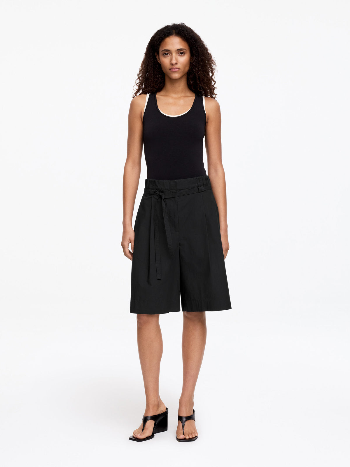 Pleated Cotton Poplin Shorts - Black