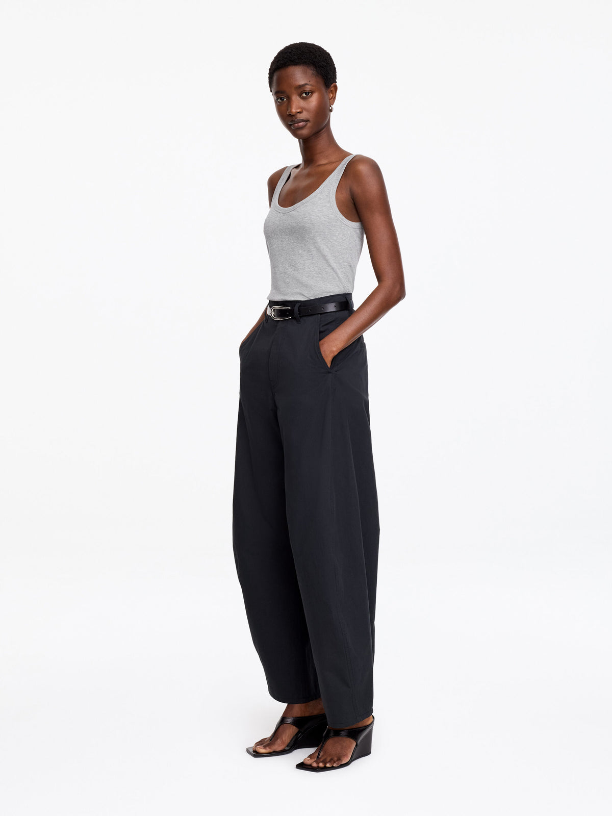 Scoop-Neck Tank Top - Grey - Image 3