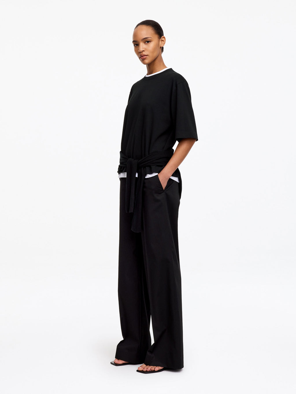 Boxy T-Shirt - Black - Image 3