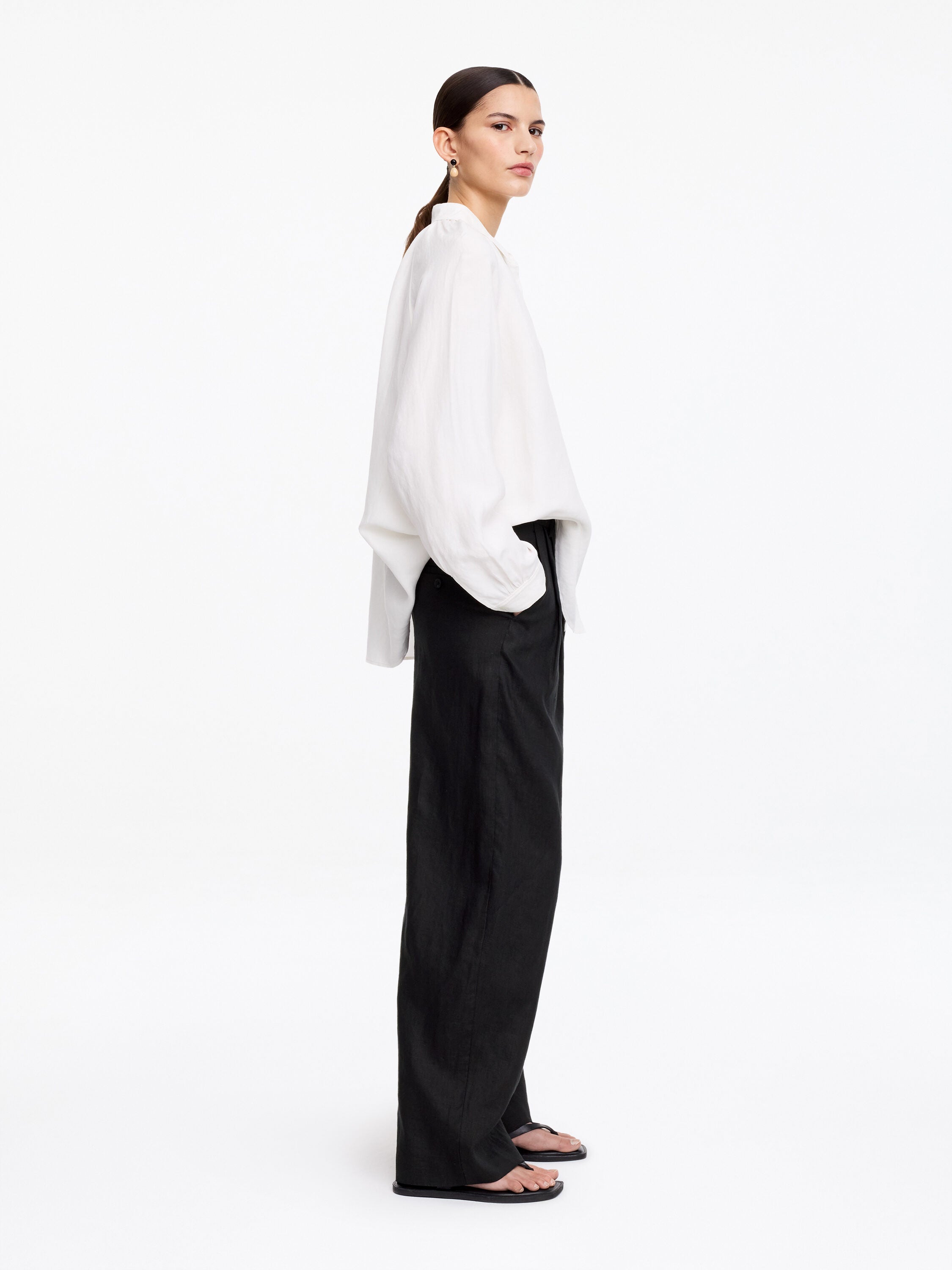 Tailored Linen Trousers - Black - Image 2
