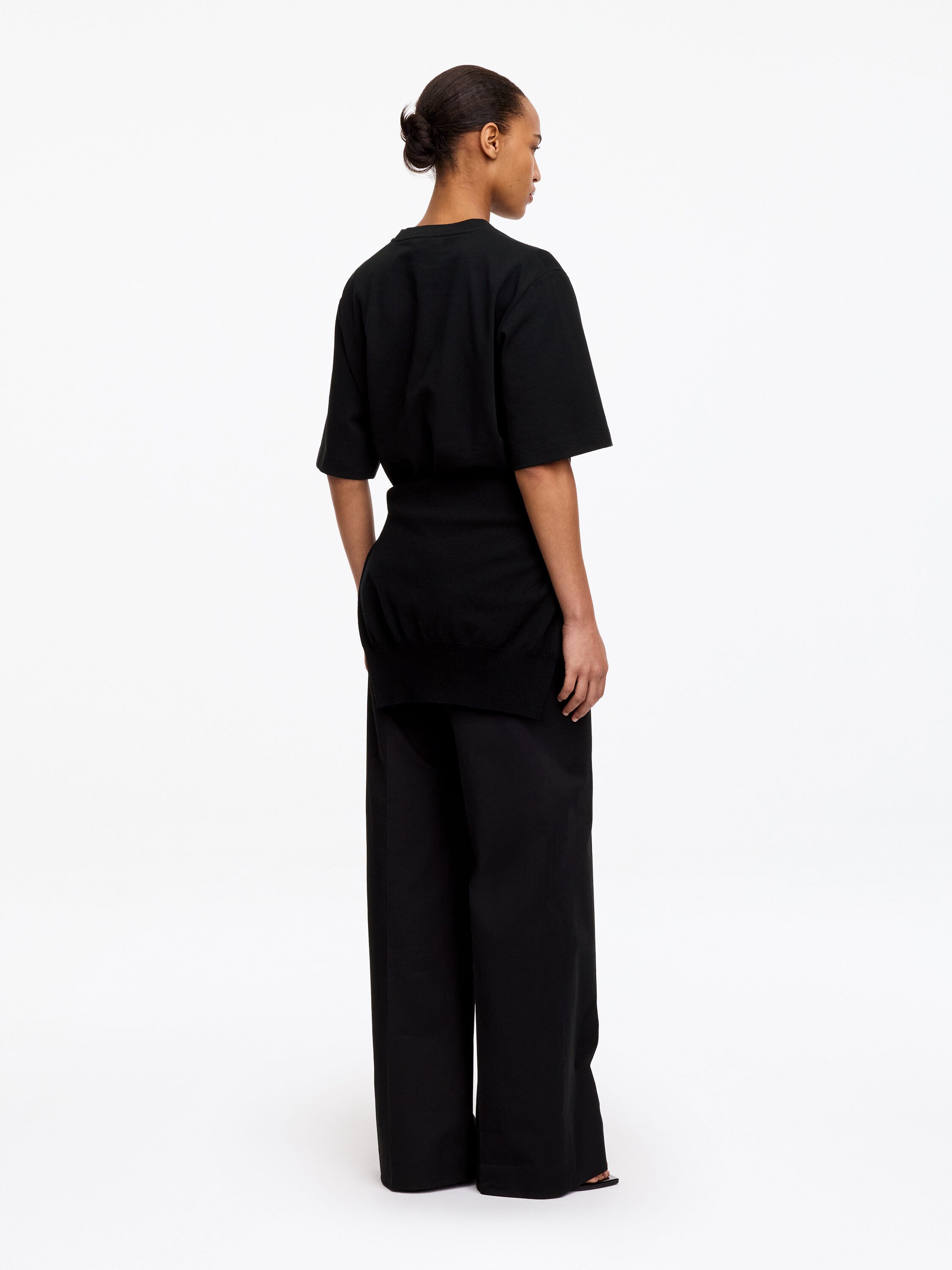 Boxy T-Shirt - Black - Image 4