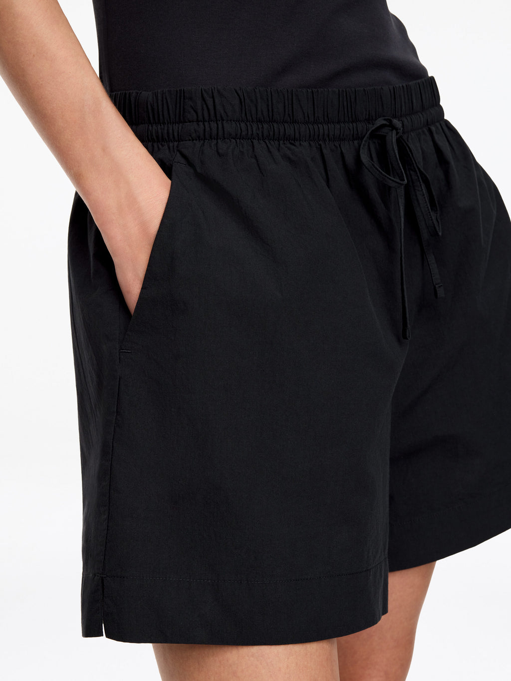 Drawstring Poplin Shorts - Black - Image 5