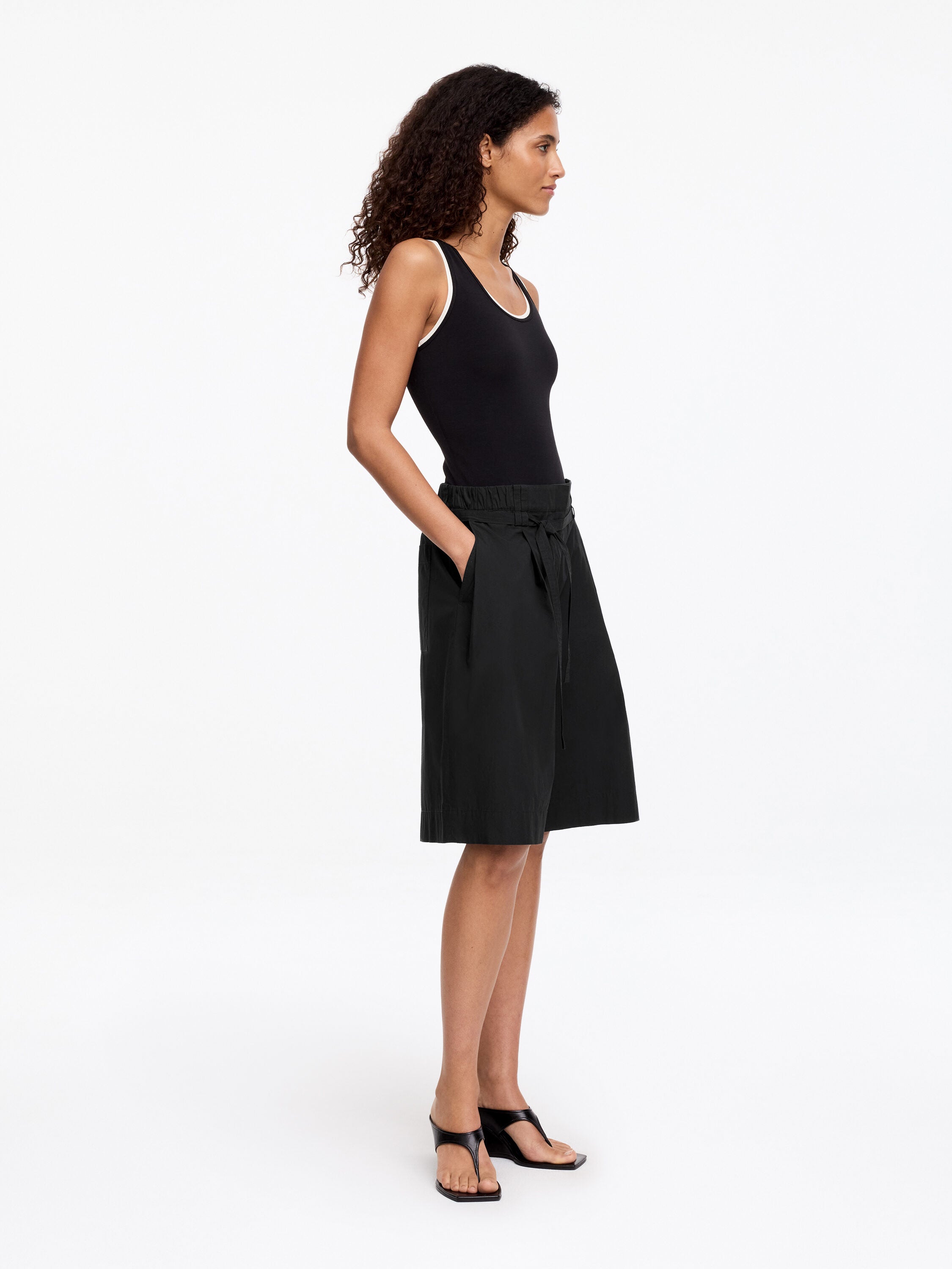 Pleated Cotton Poplin Shorts - Black - Image 2