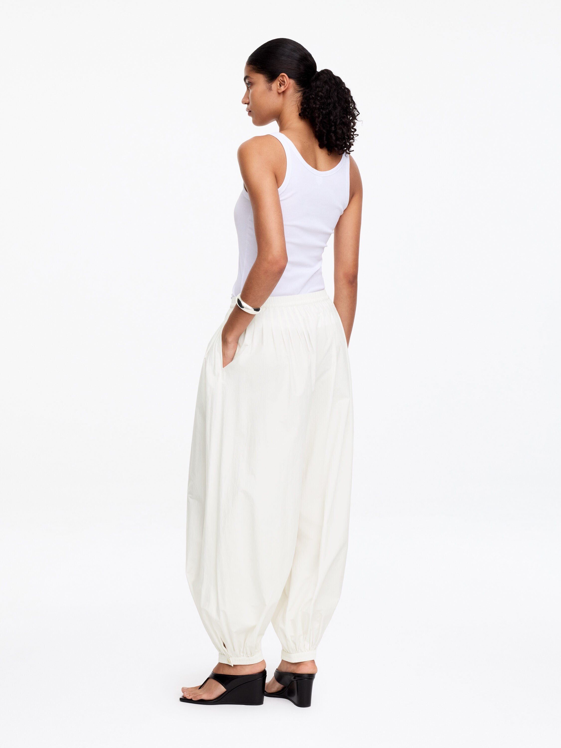Balloon Cotton Trousers - White - Image 4
