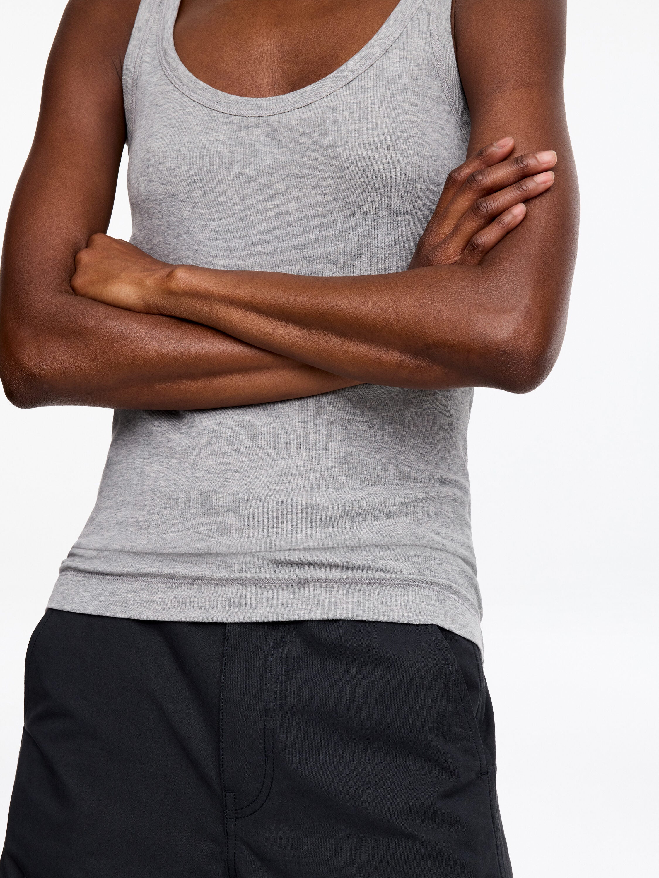 Scoop-Neck Tank Top - Grey - Image 5