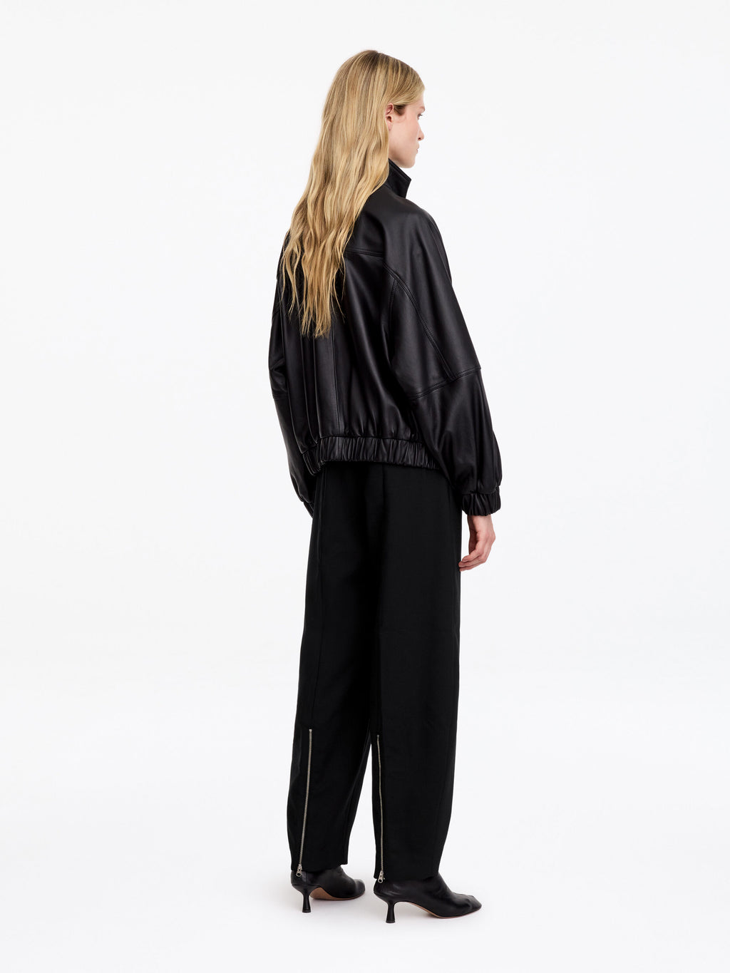 Zip-Detail Barrel-Leg Trousers - Black - Image 3