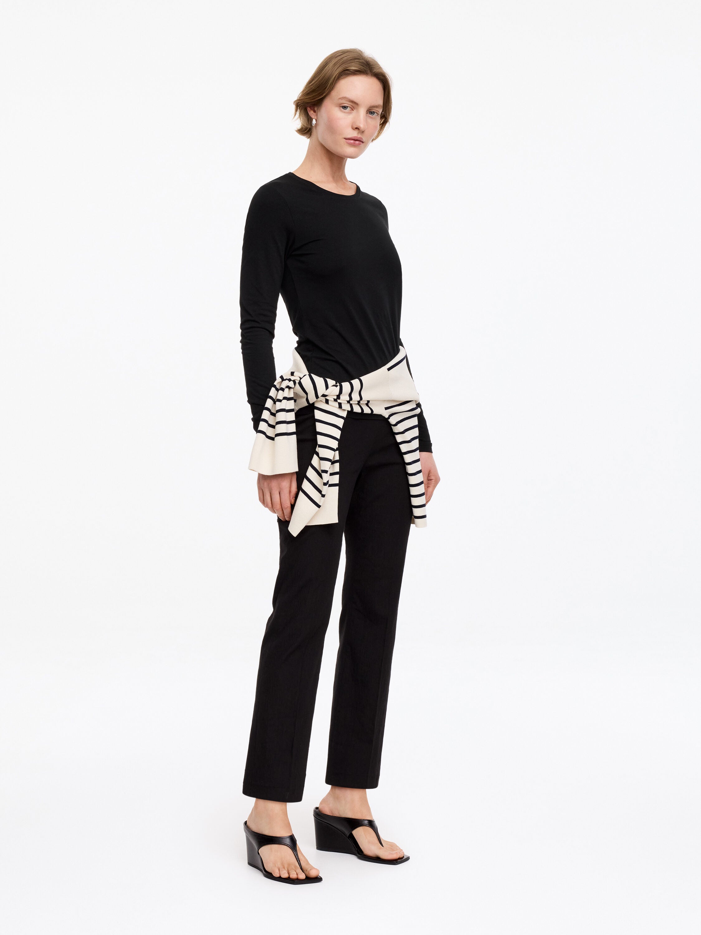 Slim Long-Sleeve T-Shirt - Black - Image 3